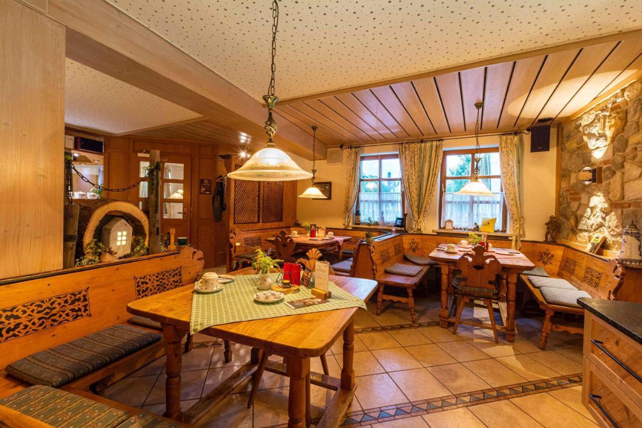 Landgasthof Zum Elsabauern Königstein in der Oberpfalz Exterior foto