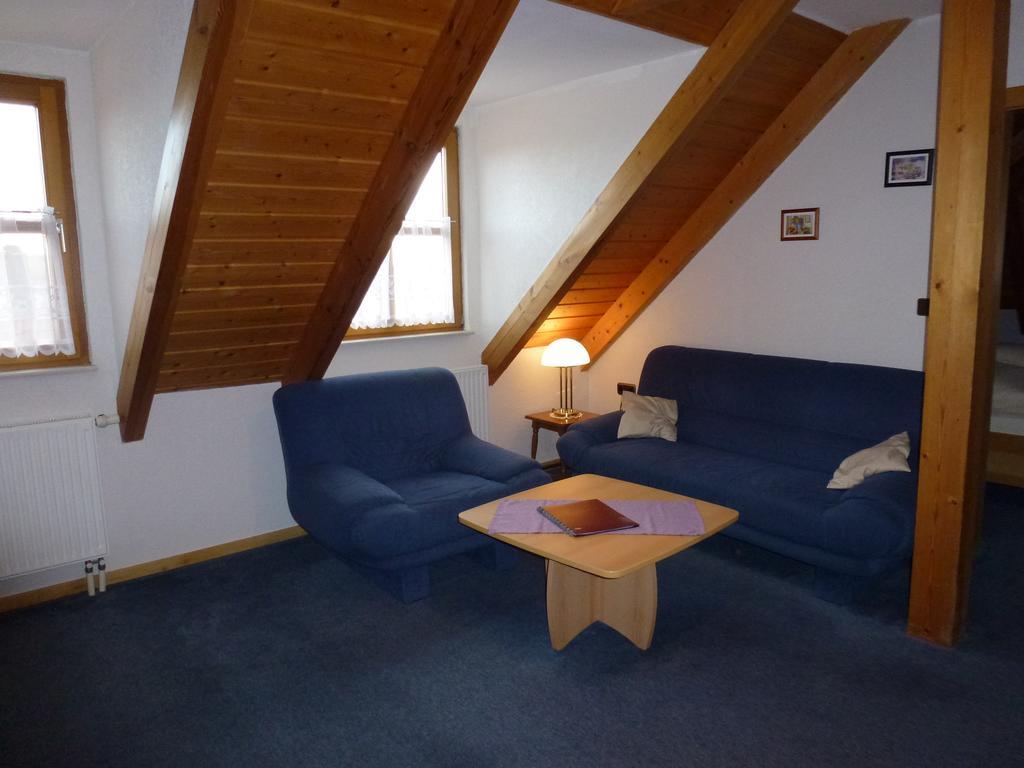 Landgasthof Zum Elsabauern Königstein in der Oberpfalz Exterior foto
