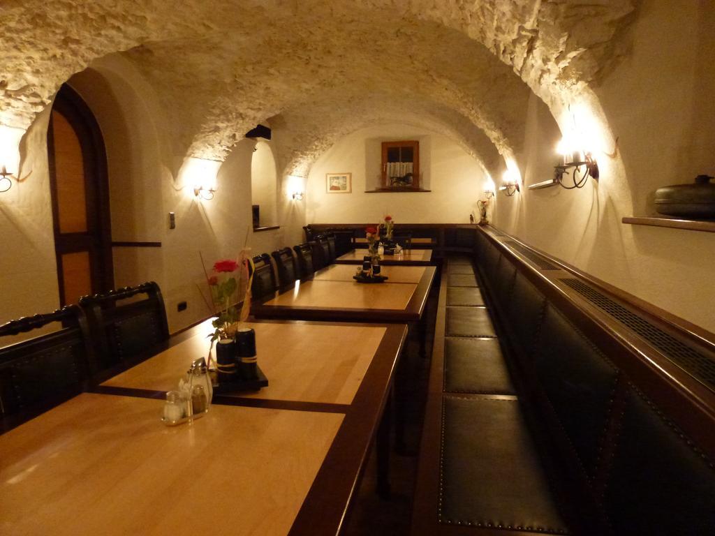 Landgasthof Zum Elsabauern Königstein in der Oberpfalz Exterior foto